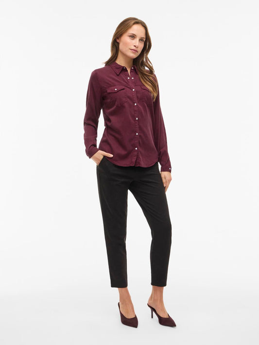 model_shot-front_full