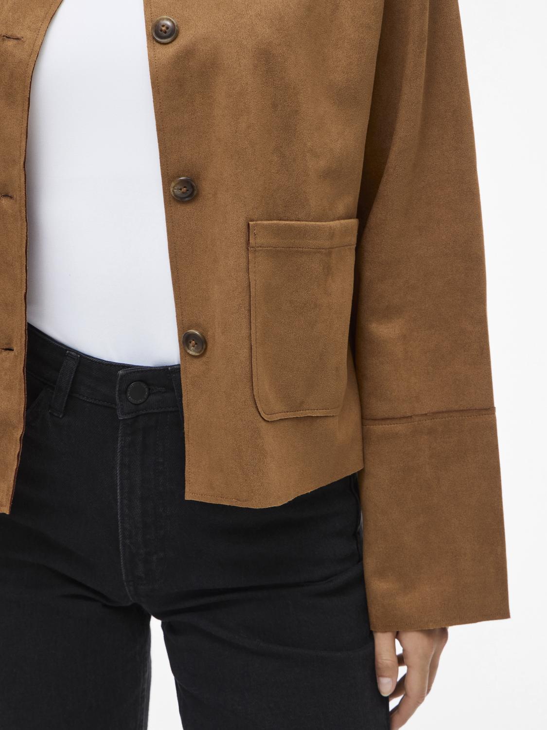 model_shot-detail