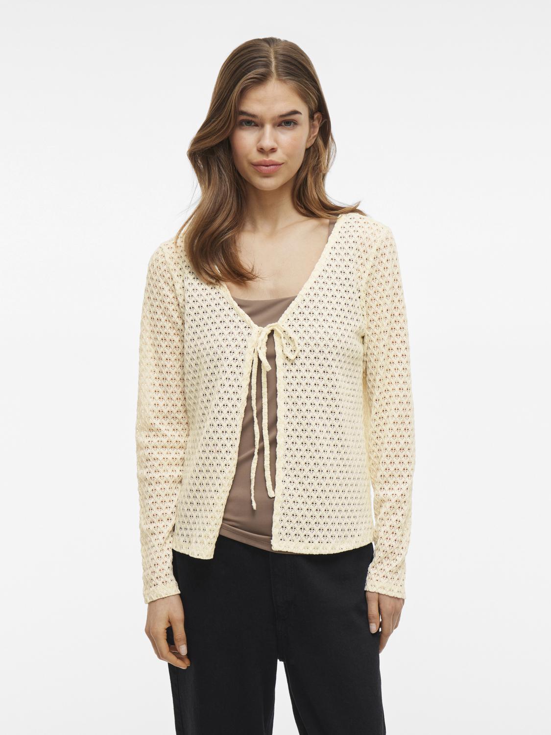 model_shot-front