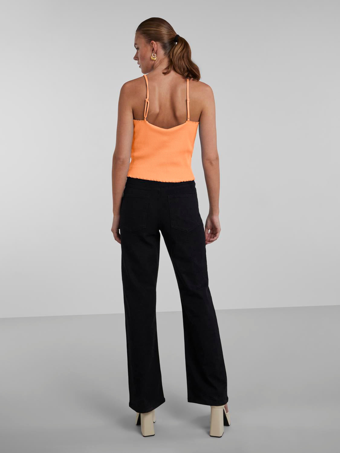 PCNUKISA Tank-Top - Mock Orange