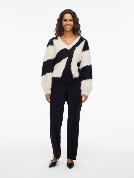 model_shot-front_full