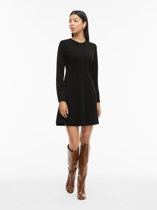 model_shot-front_full