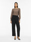 model_shot-front_full