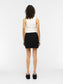 model_shot-back