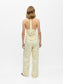 model_shot-back