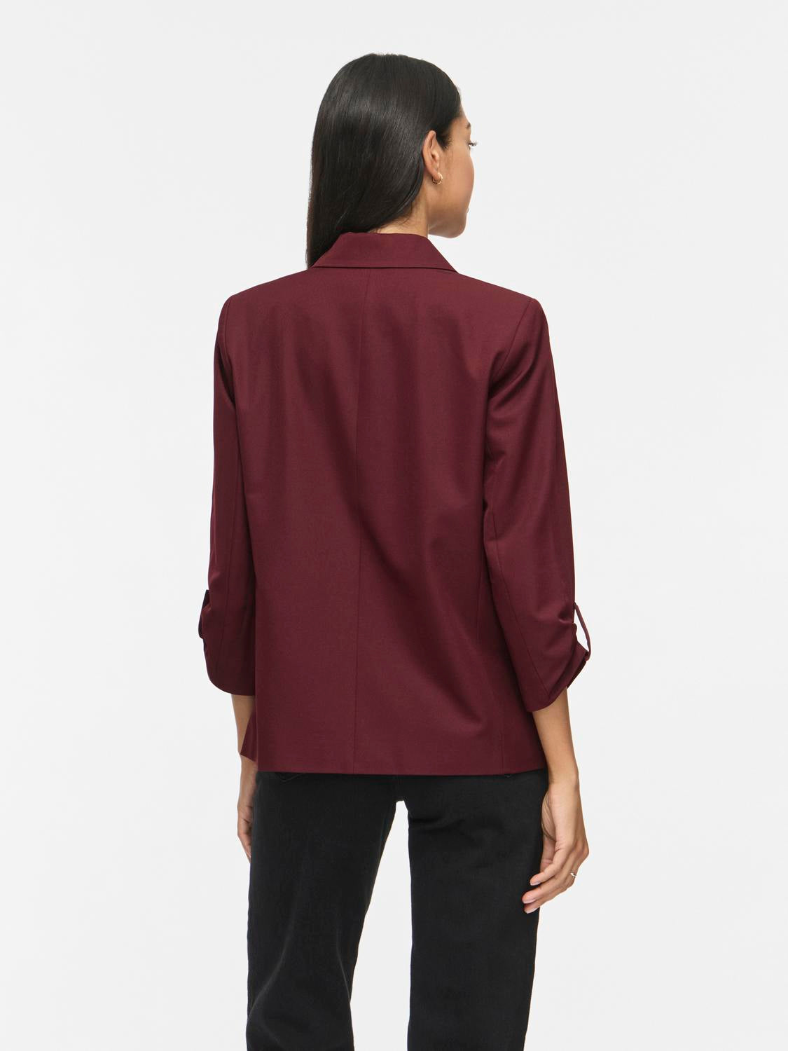 model_shot-back