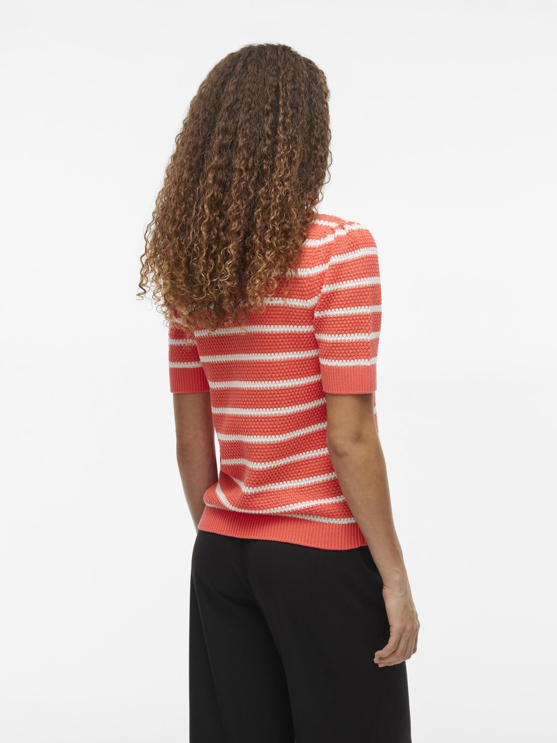 model_shot-back