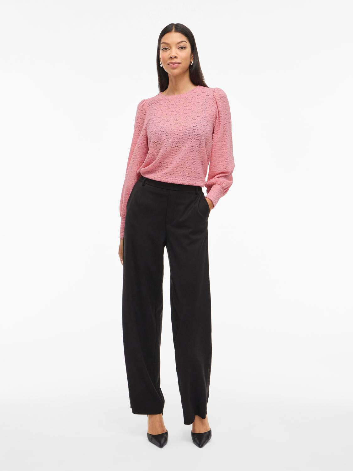 model_shot-front_full