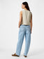 model_shot-back