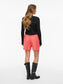 model_shot-back