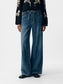 model_shot-front