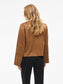 model_shot-back